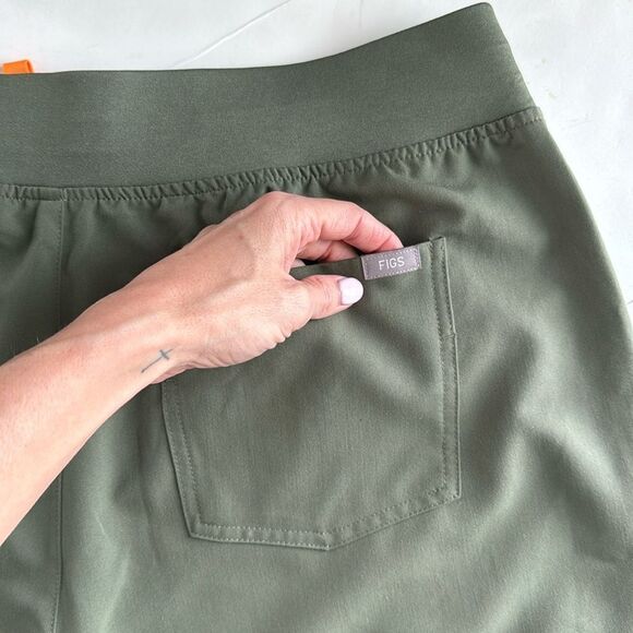Figs Womens Zamora Jogger Scrub Pants‎ Olive Green Size XXL/P Nursing Medical - Picture 9 of 16